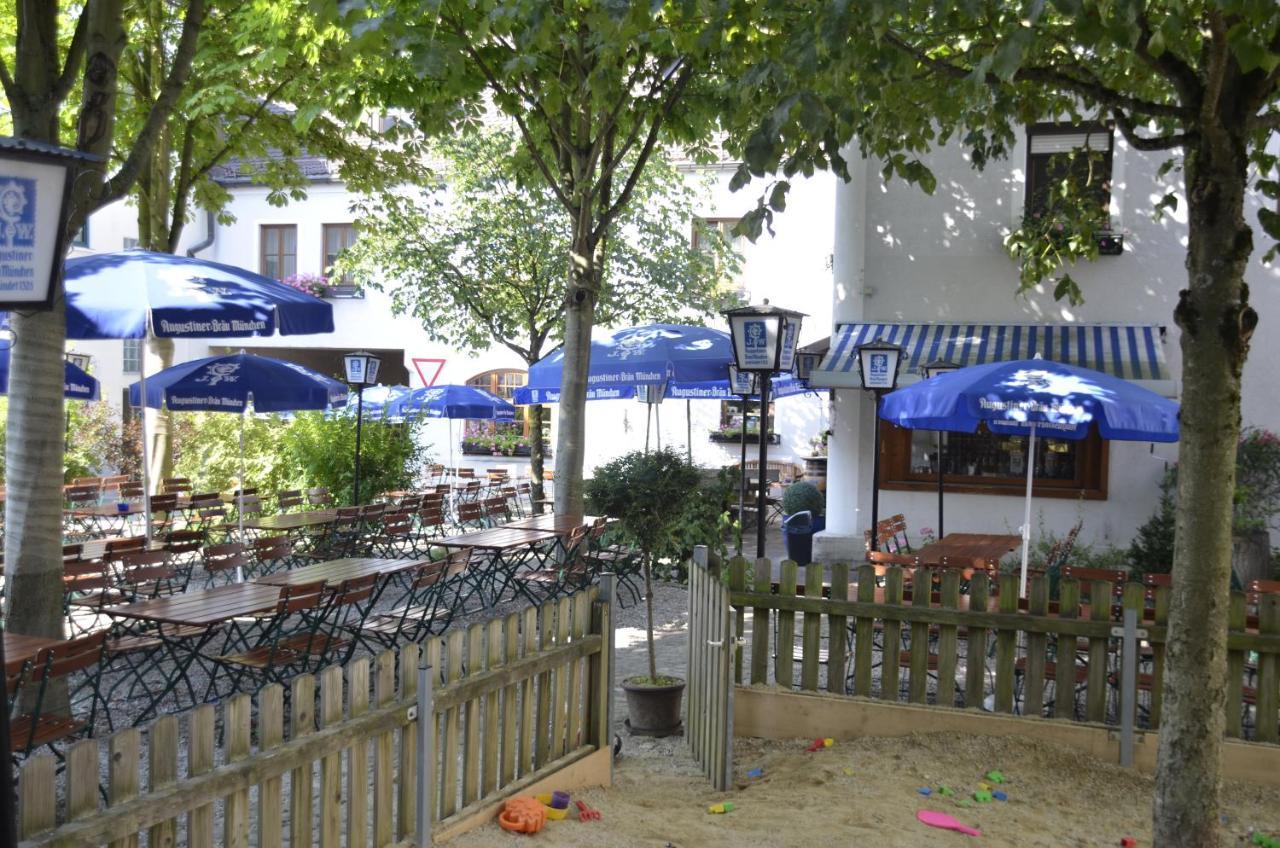 Gasthof Zur Post Wolnzach Exterior photo